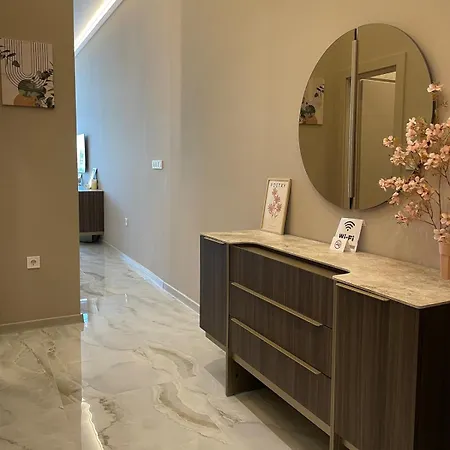 Allure Panoramicsea View,pool & Spa,free Parking,varna شقة فارنا