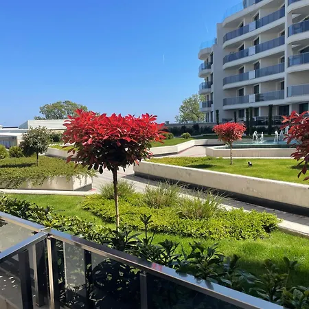 Апартаменты Allure Panoramicsea View,pool & Spa,free Parking,varna